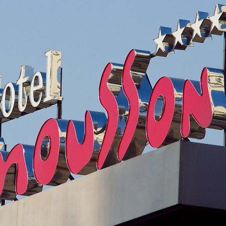 Hotel Mousson Michalovce Dış mekan fotoğraf