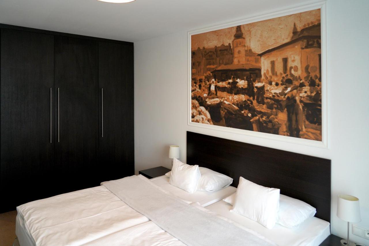 Hotel Mousson Michalovce Dış mekan fotoğraf